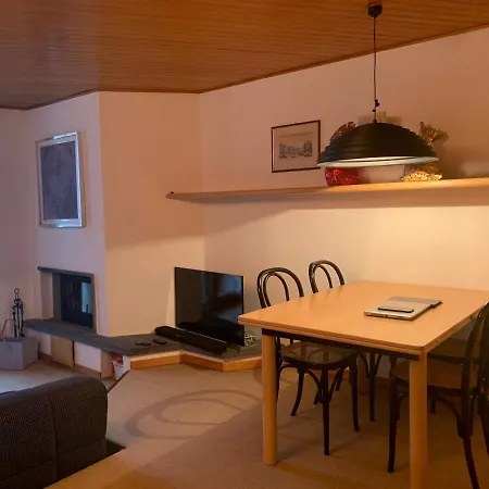 Calda E Confortevole Casa Fronte Piste Διαμέρισμα